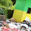 Liburan Usai, Sampah di Wisata Karanghawu Tak Ikut Usai
