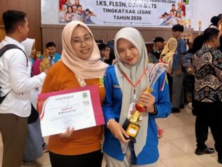 Dina Siswa SMKN 1 Rangkasbitung Juara 1 Lomba Jurnalistik FLS3N 2026